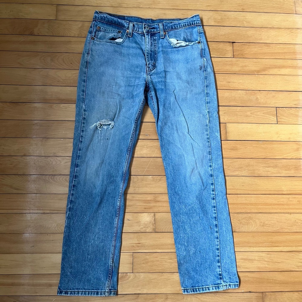 Levis 514 Straight Fit Jeans Mens 32x30 Light Wash Blue Distressed Denim 00514